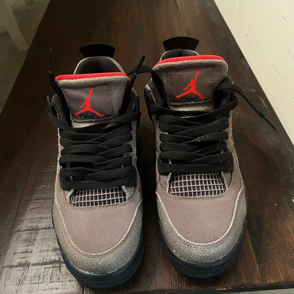Air Jordan 4 GS Taupe Haze